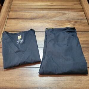 2 Pc Wonder Wink Origins Black Scrub Set - Size Medium NWT